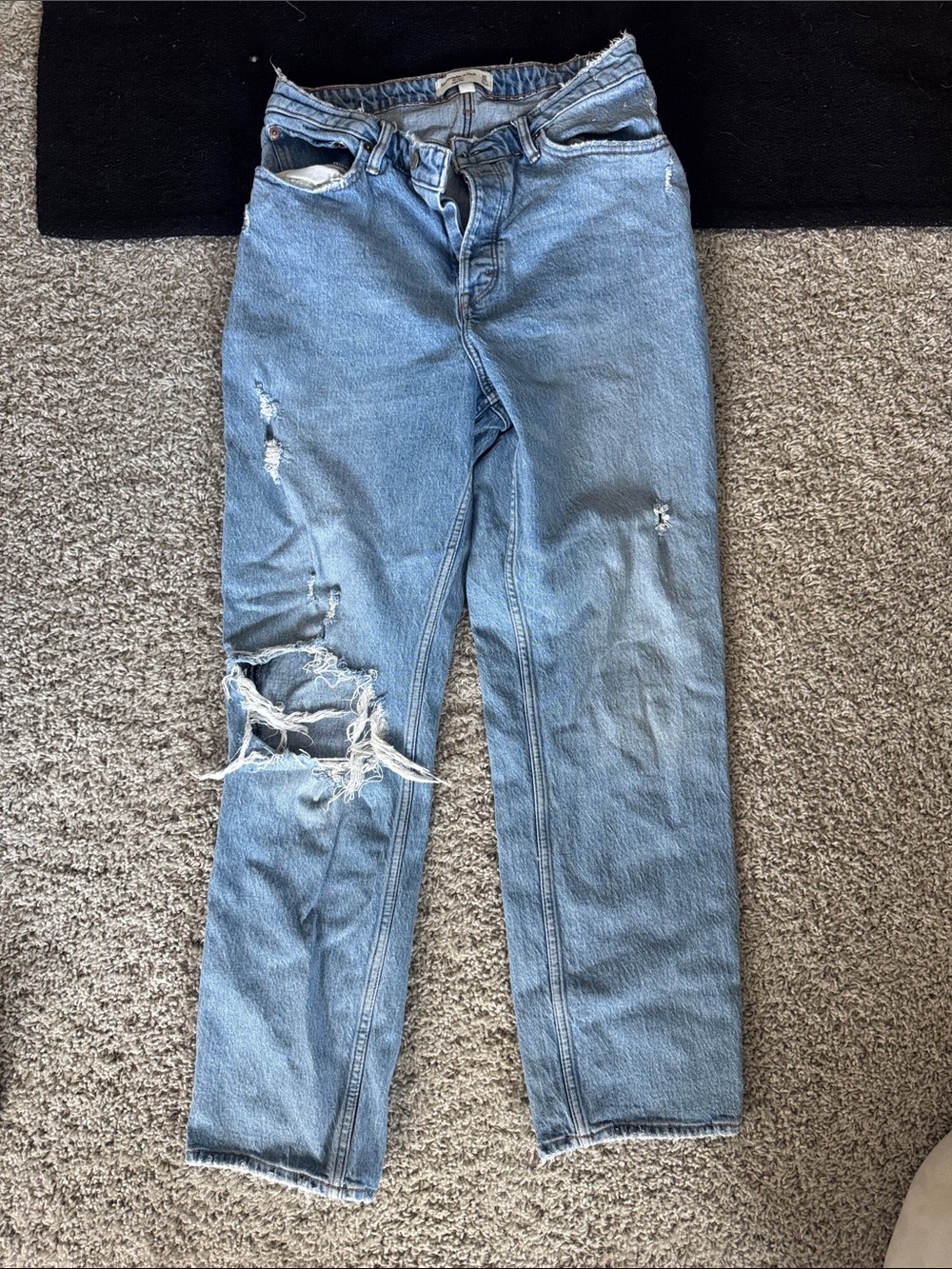 Abercrombie “The Dad” High Rise Jeans